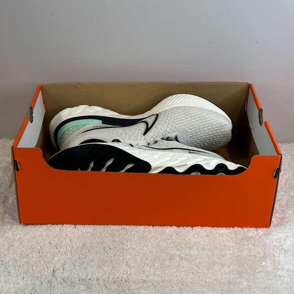 Nike React Infinity Run FK 3 - Picture 13 of 13
